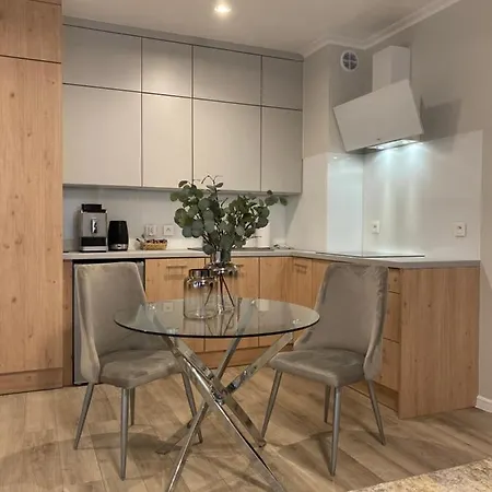 Ultra Kamienica Nova